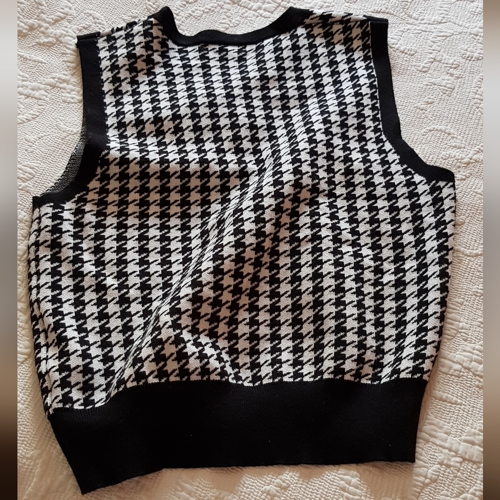 Shein houndstooth sweater vest - Picture 4 of 8